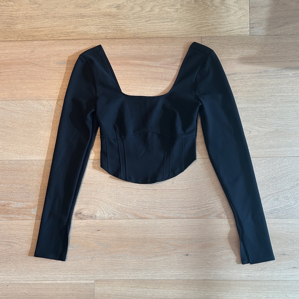 Abercrombie & Fitch Black Long Sleeve Crop Top